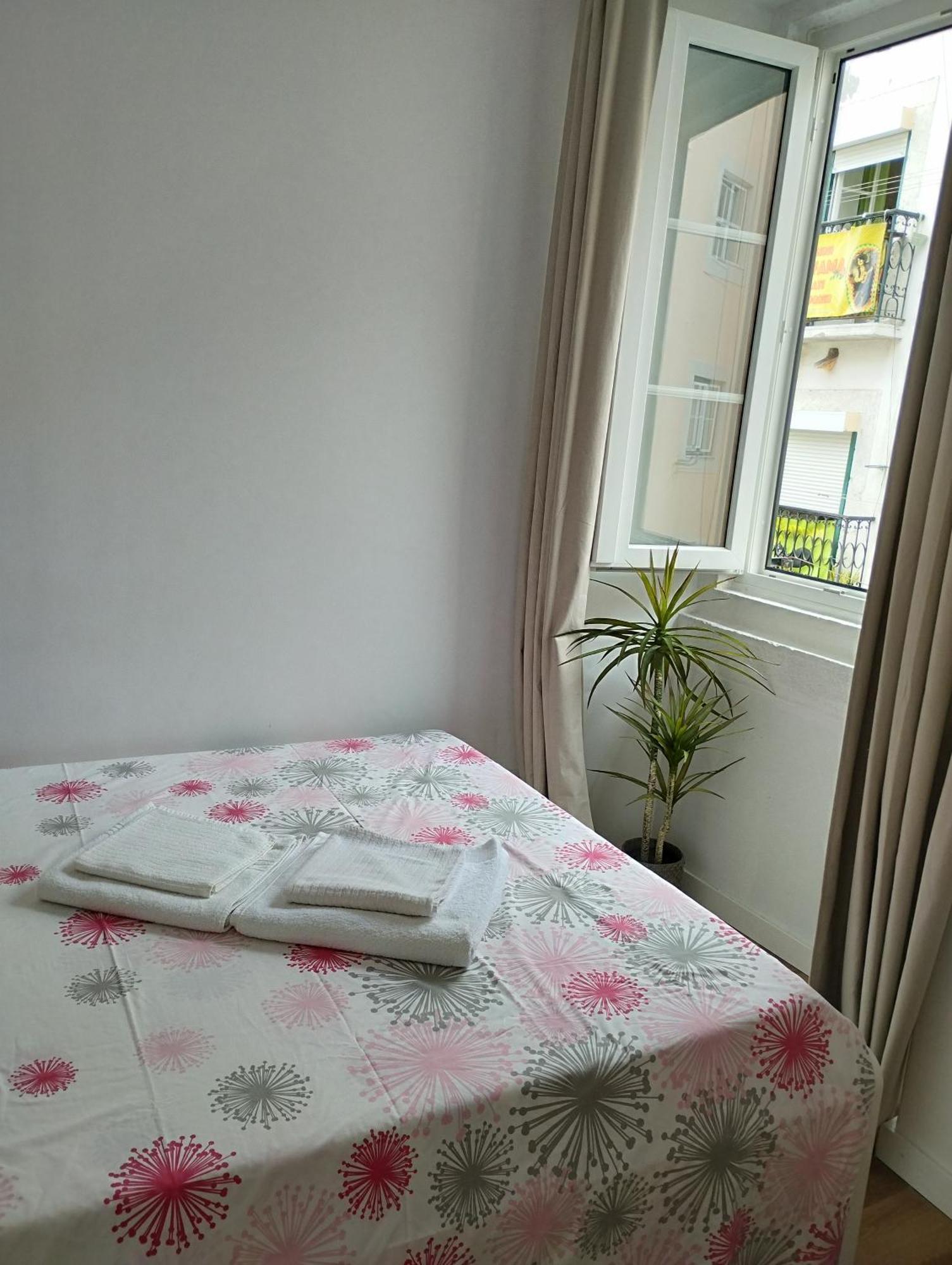 Alfama Valle Lisboa Habitación foto